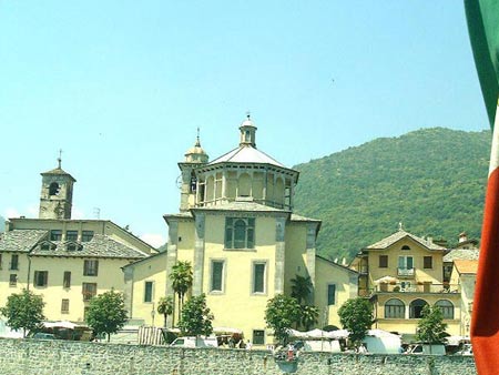 Kirche in Cannobio am Lago Maggiore